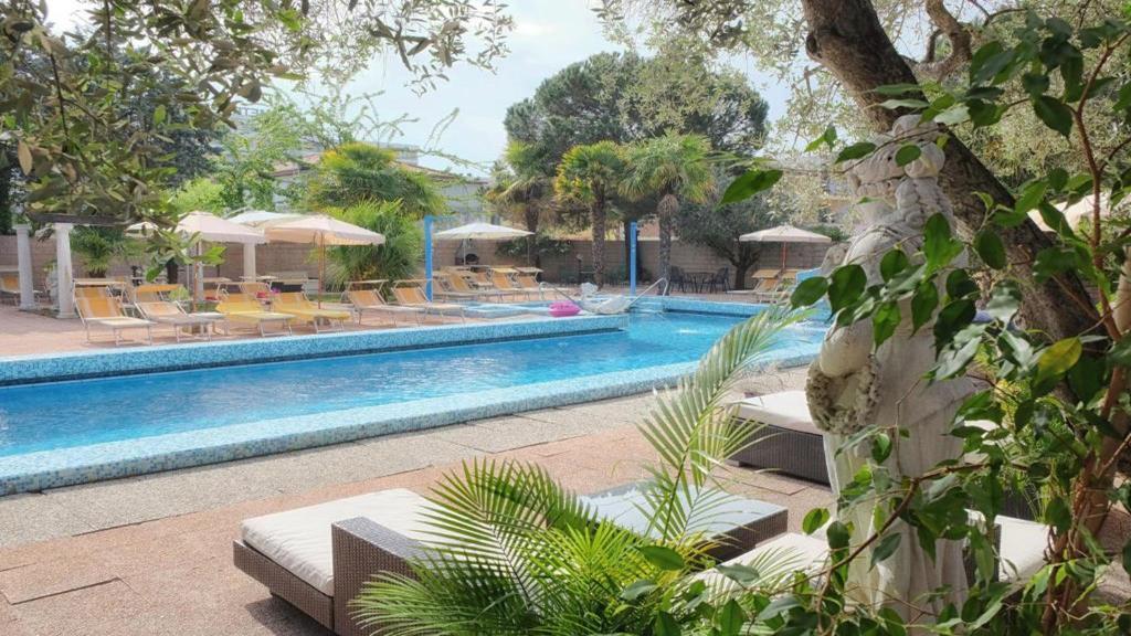 Hotel Terme Eden อาบาโนแตร์เม ภายนอก รูปภาพ