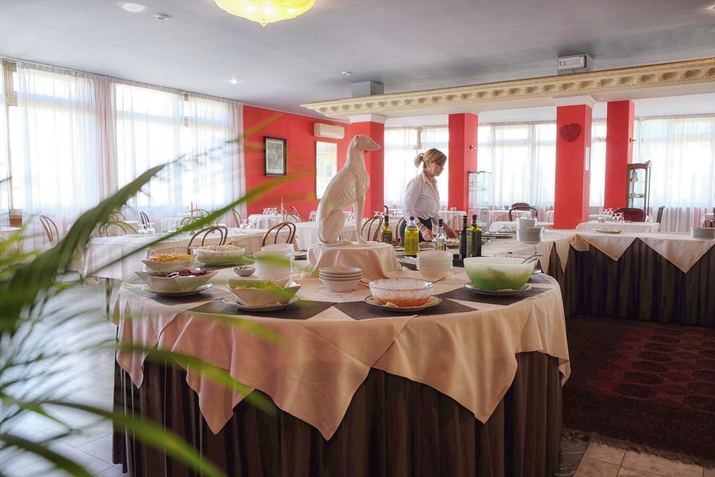 Hotel Terme Eden อาบาโนแตร์เม ภายนอก รูปภาพ