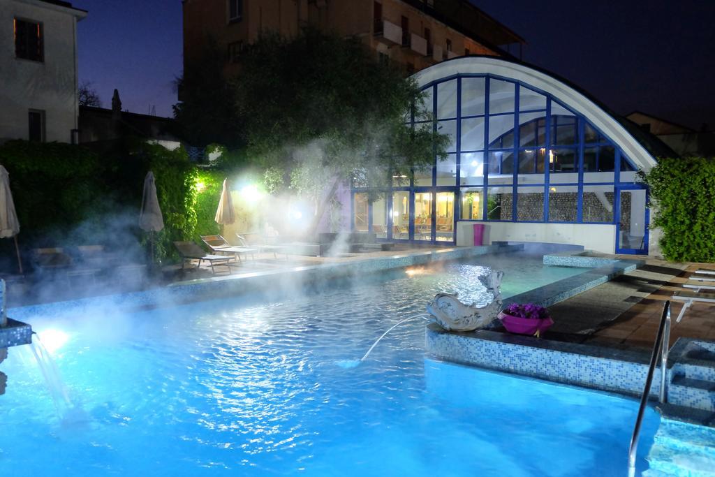 Hotel Terme Eden อาบาโนแตร์เม ภายนอก รูปภาพ