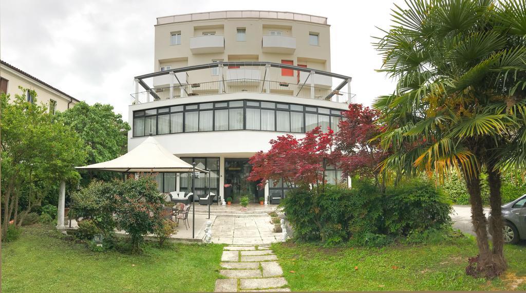 Hotel Terme Eden อาบาโนแตร์เม ภายนอก รูปภาพ